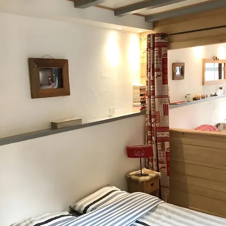 La Petite Maison Des