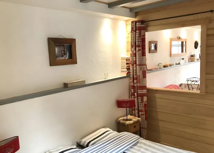 La Petite Maison Des